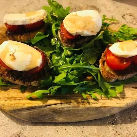 Panzió My Le Mans Saint-Saturnin